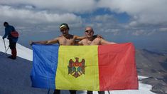 Курс на Эльбрус: Корчма на вершине!